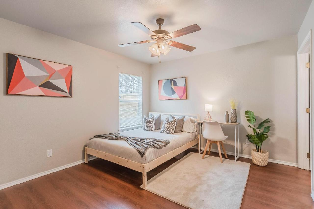 3Bedroom 2Bathroom Close To Historic Downtown Fast Wifi McKinney Exteriér fotografie